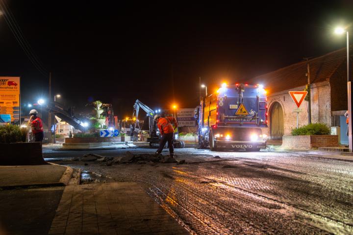Quand la ville dort, le chantier s’éveille